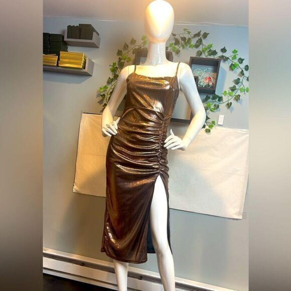 Micas Shiny Bodycon Dress Side Slit Ruched Sleeveless Party Clubwear L‎
